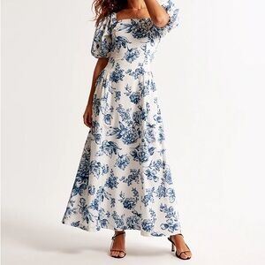 SOLD! A&F Maxi Dress